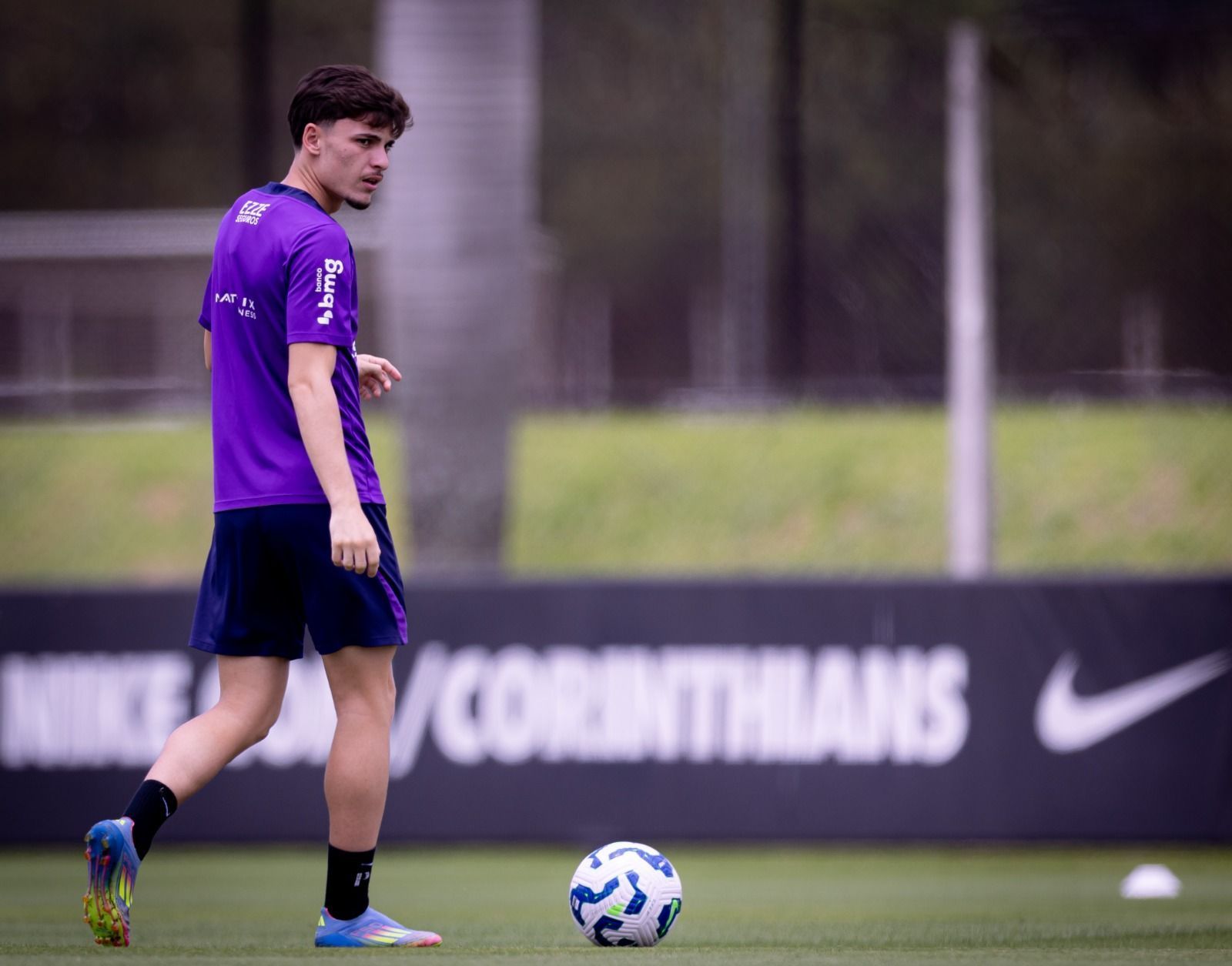 Vai sair? O que sabemos sobre o futuro de Breno Bidon, do Corinthians