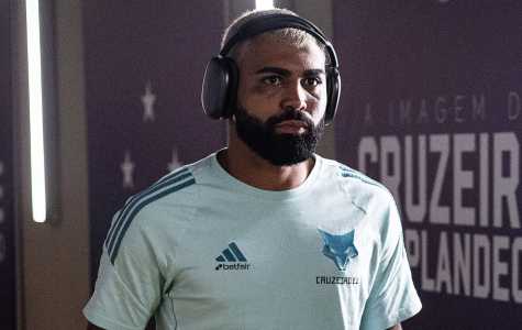 Gabigol antes de jogo do Cruzeiro