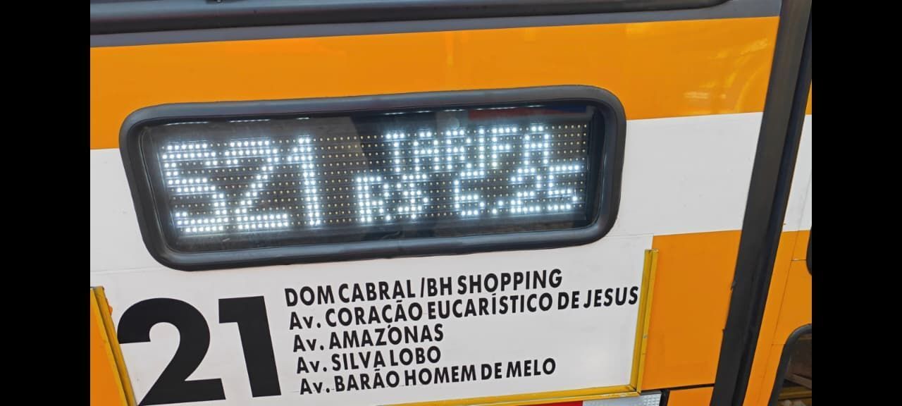 Primeiro dia útil do ano tem passagens mais caras e população revoltada em BH: 'Absurdo'