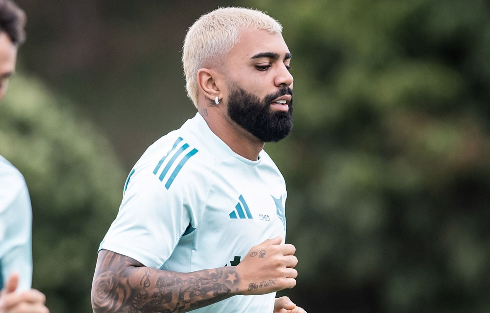 Acertado com o Santos, Gabigol é liberado da reapresentação do Cruzeiro