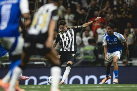 Atlético felicitou Cruzeiro pelo aniversário de 105 anos