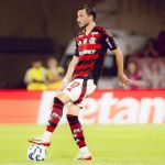 Flamengo encaminha saída de lateral-esquerdo para o River Plate-ARG