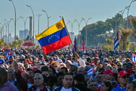 “Maldição do petróleo” está na origem da crise na Venezuela