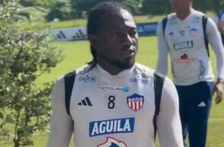Yimmi Chará, ex-Atlético, durante treino no Junior Barranquilla