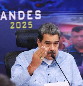 Nicolás Maduro e esposa passarão por audiência nesta segunda-feira (5)