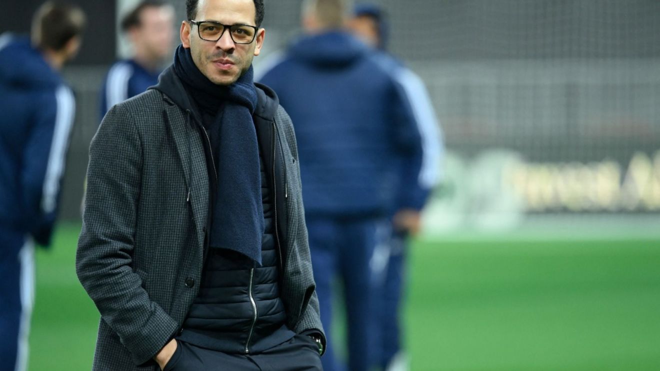 Técnico do Chelsea revela reação de Estêvão após substituição por lesão