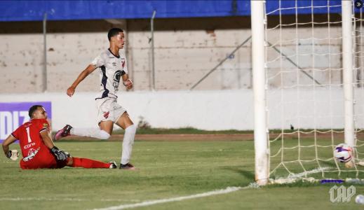 Ruan marca para o Furacão contra o Maricá pela Copinha