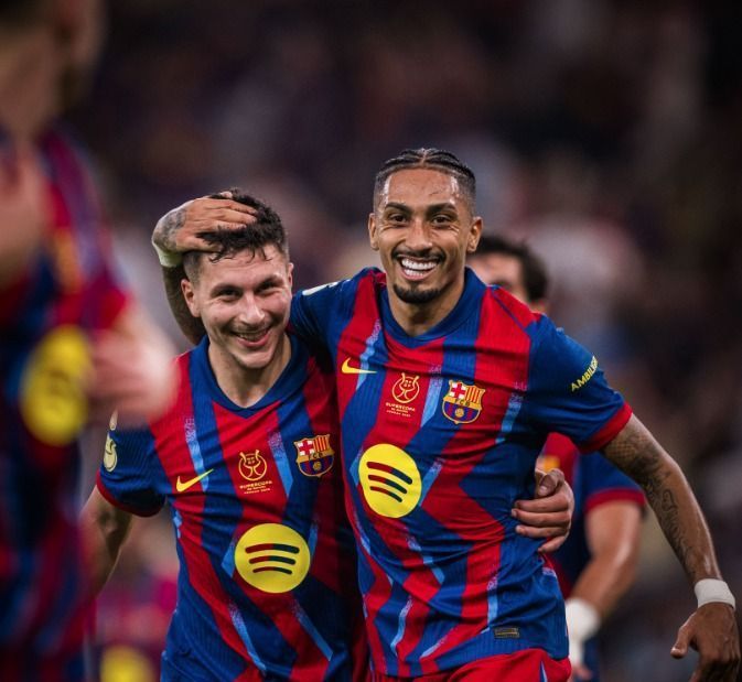 Raphinha brilha, Barcelona massacra Athletic Bilbao e vai à final da Supercopa da Espanha