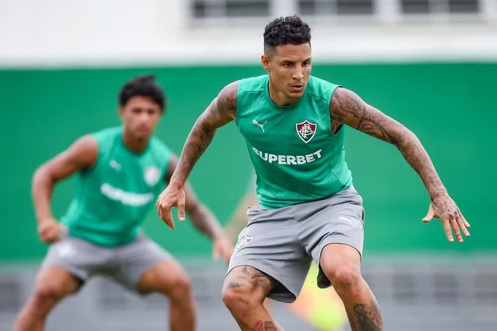 Veja qual o planejamento do Fluminense para utilizar Guilherme Arana