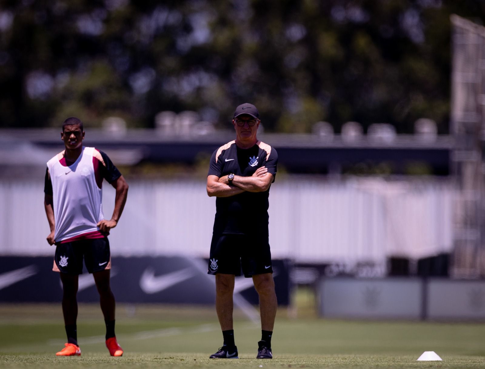 Dupla do Corinthians treina com elenco e pode retornar contra o RB Bragantino