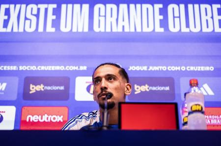 Chico da Costa em apresentação no Cruzeiro