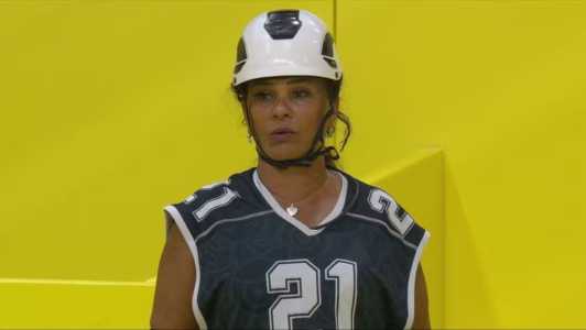 Solange se machucou durante disputa