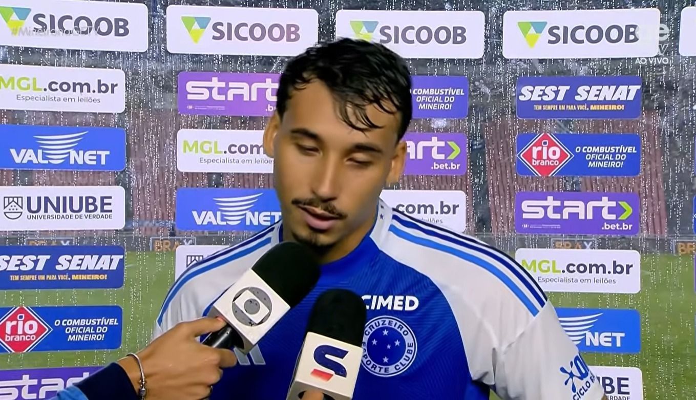 Japa celebra primeiro gol pelo Cruzeiro e desabafa sobre dificuldades no ano passado
