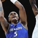 Banchero lidera Magic na vitória sobre os Grizzlies em 1º jogo da NBA em Berlim
