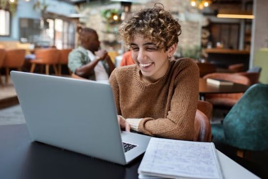 Confira oito aplicativos gratuitos para organizar a rotina de estudos no ensino médio