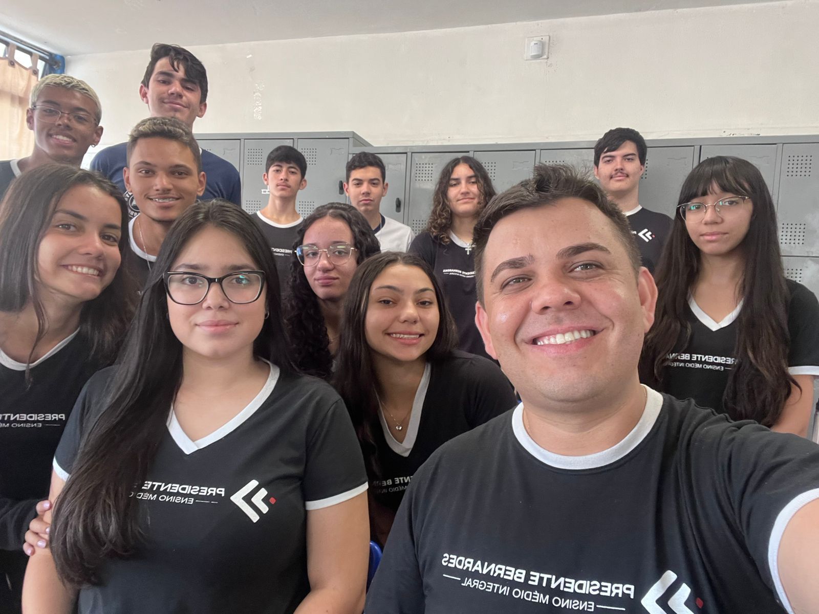Estudantes de escola estadual de MG vão representar o Brasil em olimpíada de Matemática