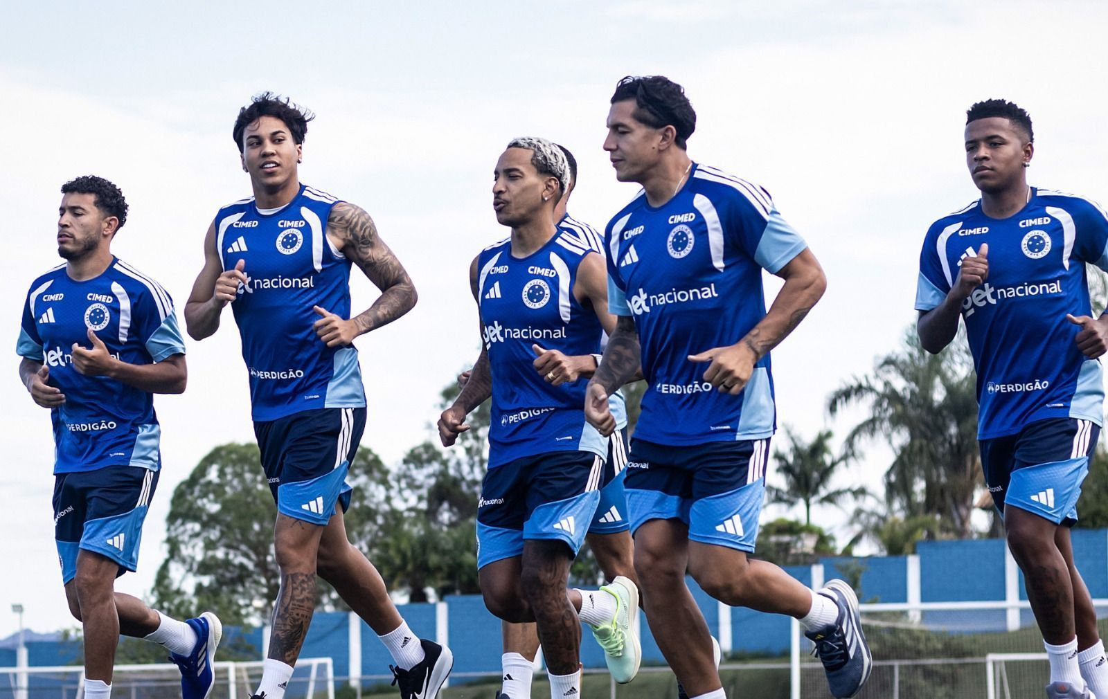Com elenco principal de volta, Cruzeiro recebe Uberlândia pelo Campeonato Mineiro