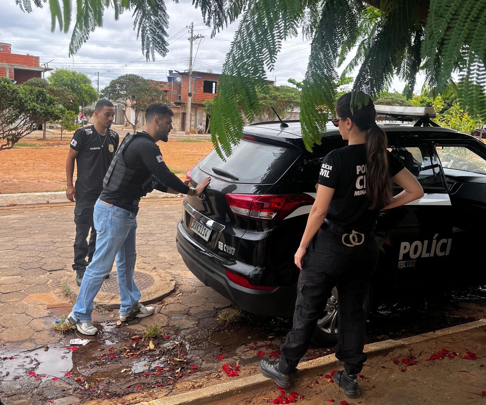 Polícia Civil prende homem investigado por violência doméstica em Taiobeiras