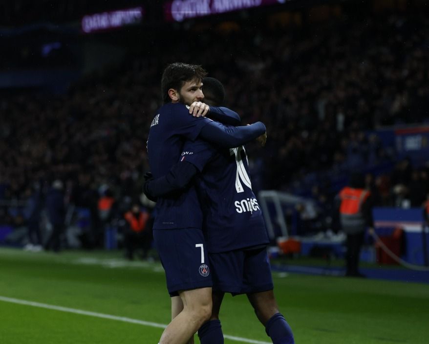 Melhor do mundo brilha, e PSG goleia o Lille pelo Campeonato Francês