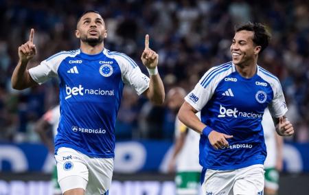 Wanderson e Kaio Jorge fizeram gols pelo Cruzeiro contra o Uberlândia