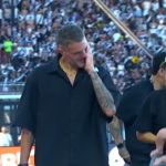 Pablo Vegetti se emociona em São Januário na despedida do Vasco