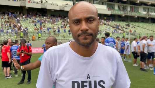 Marcinho, técnico do Cruzeirinho, de Itatiaiuçu