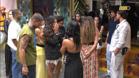Participantes ficaram chocados com a desistência de Pedro