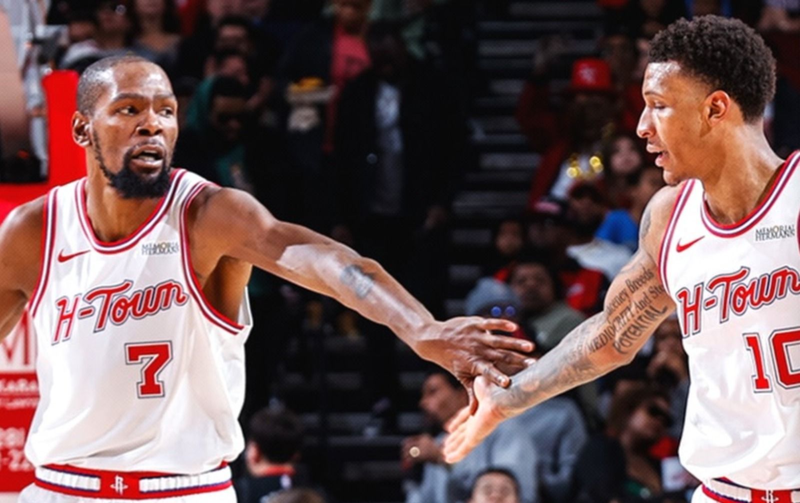 Durant atinge marca histórica na NBA em vitória dos Rockets sobre os Pelicans
