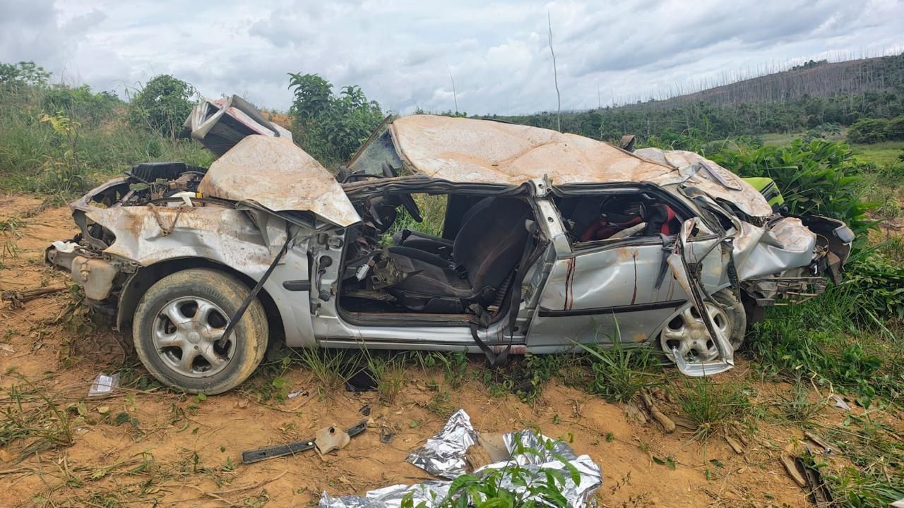 Acidente na LMG-760 deixa duas vítimas fatais próximo a Baixa Verde, em Dionísio