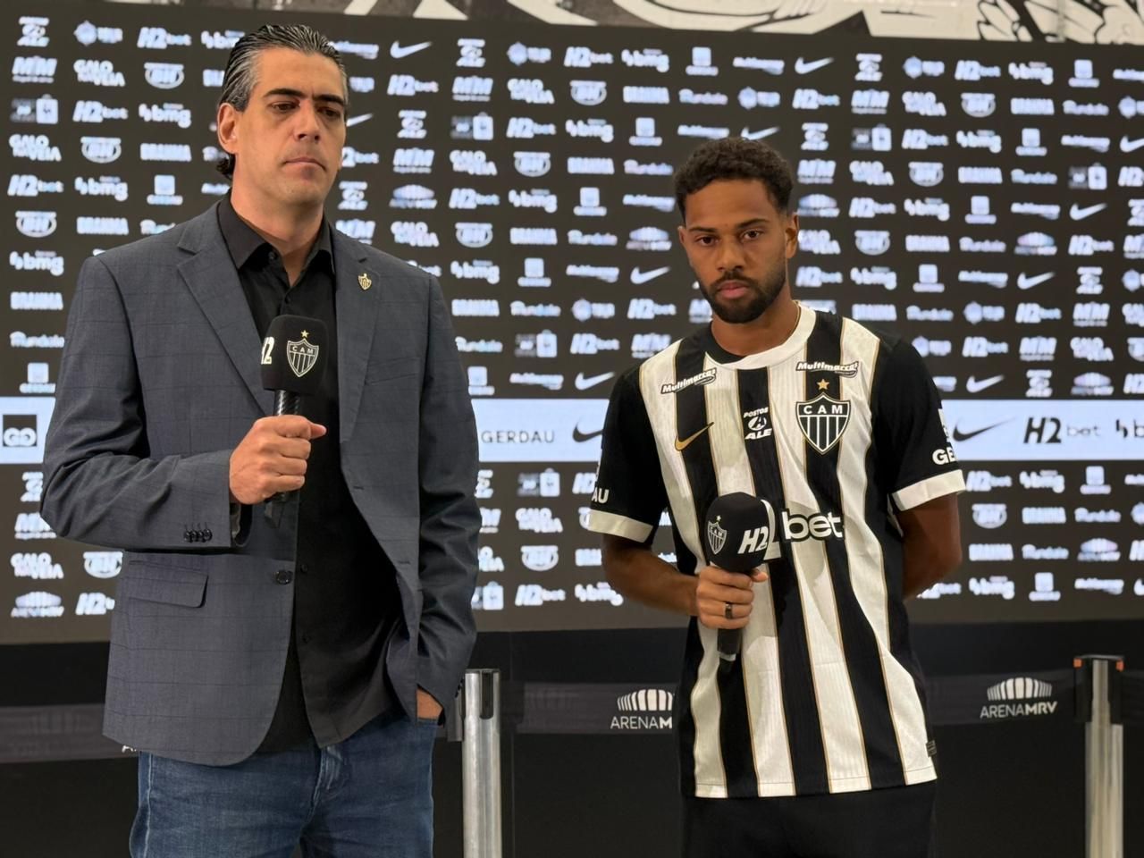 Apresentado, Renan Lodi fala em 'reformulação' no Atlético e pede tempo
