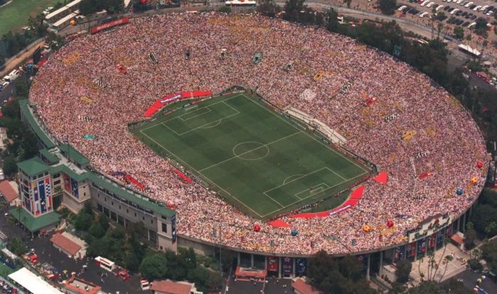 Estádio Rose Bowl, na Califórnia, foi um dos principais palcos da Copa do Mundo de 1994