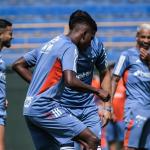 Cruzeiro conversa com outros clubes e prepara saída de meio-campista