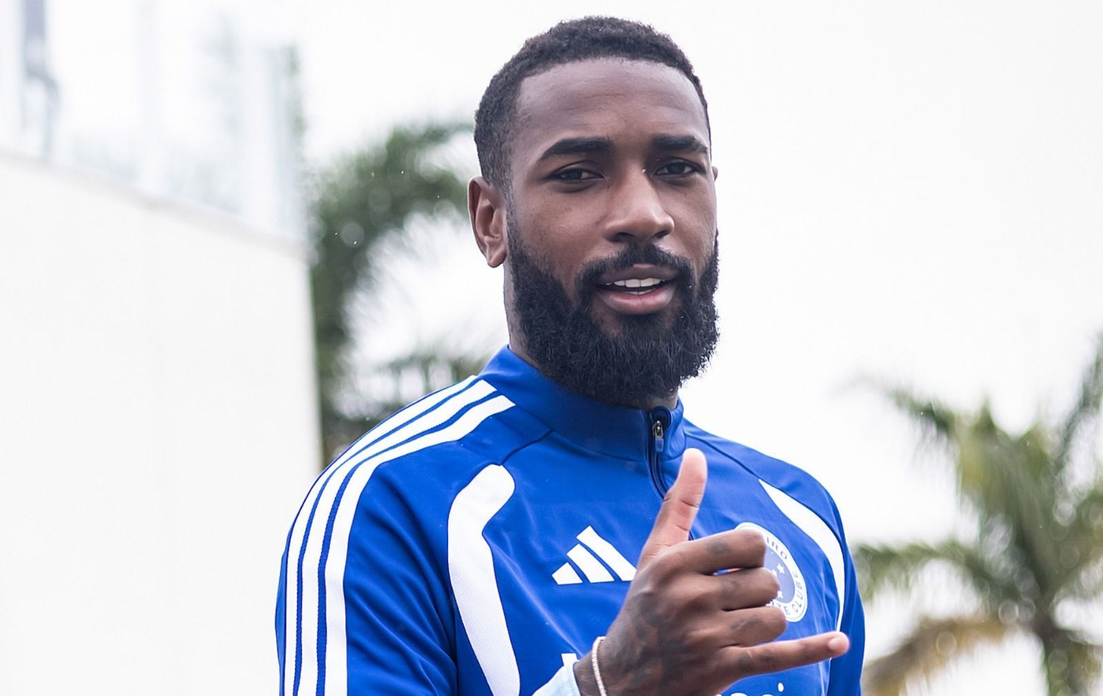 Regularizado, Gerson manda recado à torcida do Cruzeiro antes de estreia