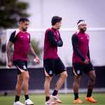 Desfalque do Corinthians, Memphis Depay avança em recuperação
