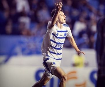 Cruzeiro vence Grêmio de virada e vai à final da Copa São Paulo
