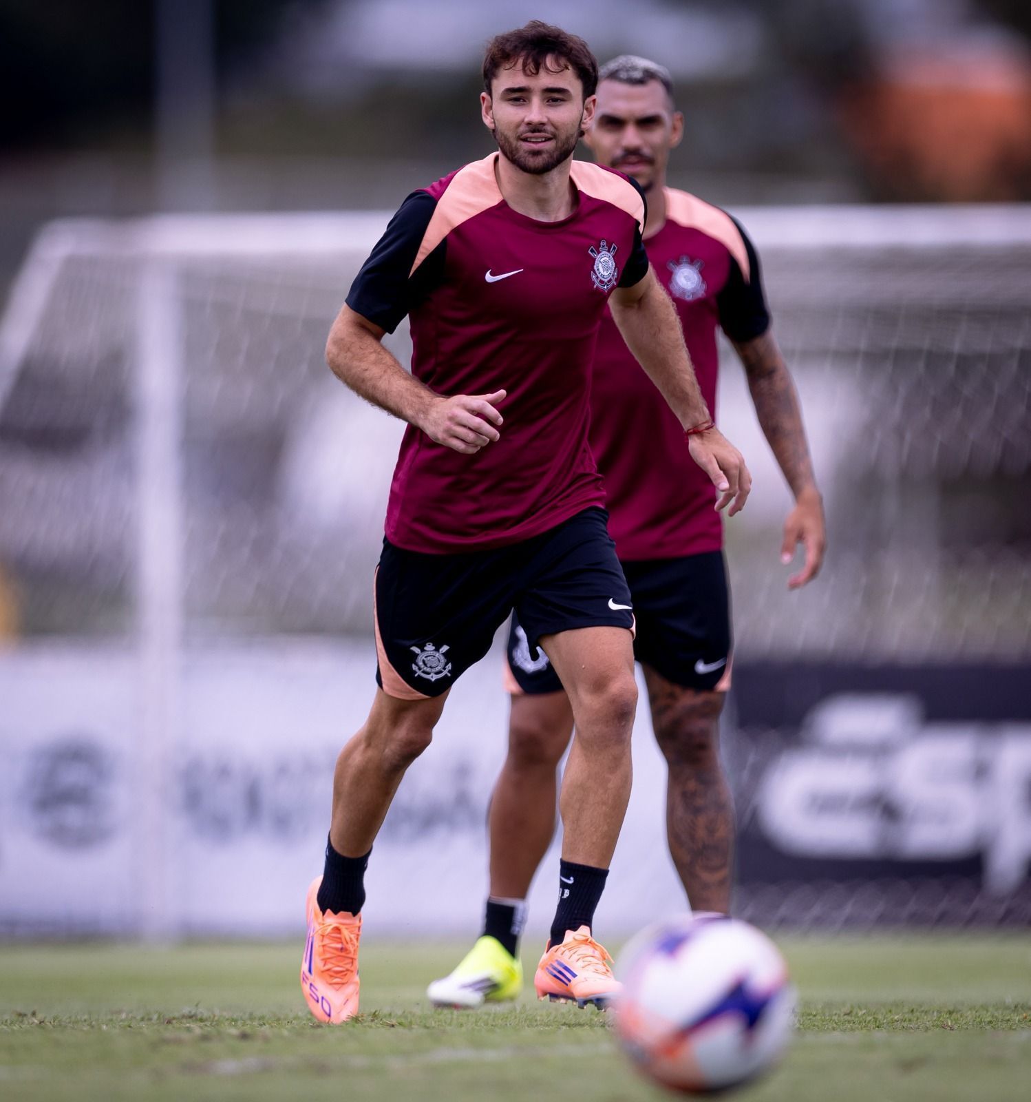 Lateral é inscrito no Paulista, e Corinthians pode ter reforço contra Velo Clube