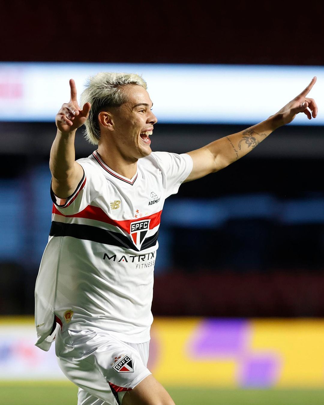 Joia do São Paulo supera lesão, corte na Seleção e 'sonha' com final contra Cruzeiro