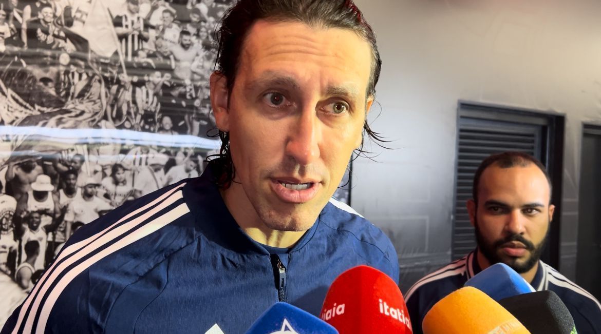 Cássio revela conversa com atacante do Cruzeiro que deixou clássico aos prantos