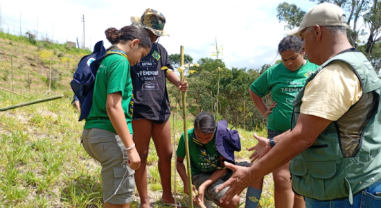 Junto ao plantio serão realizadas ações de mobilização social e conscientização ambiental