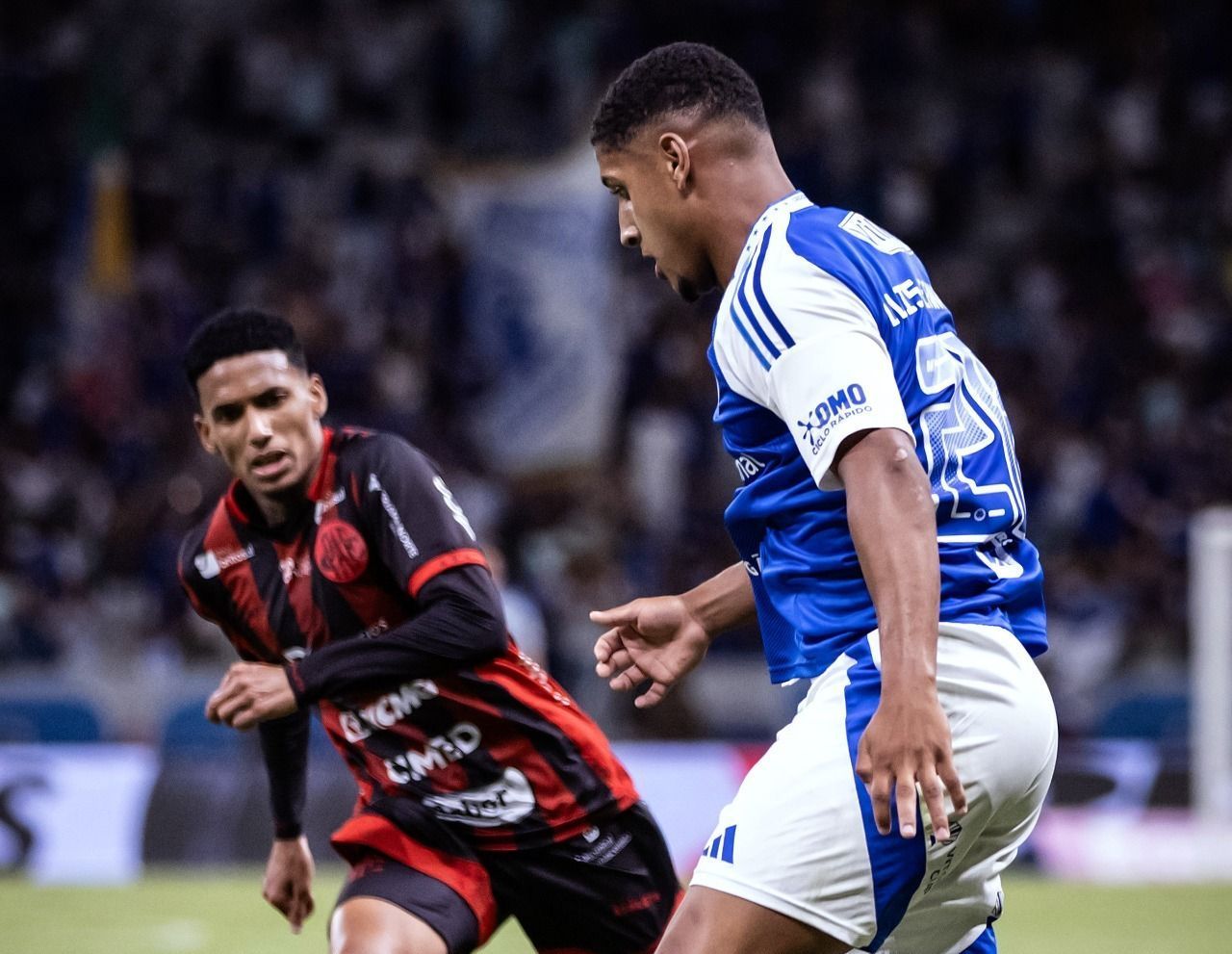 Atacante do Cruzeiro viaja à Europa para assinar com novo clube