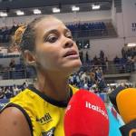 Adenízia faz 'autocobrança' ao Praia Clube após derrota da equipe para o Gerdau Minas