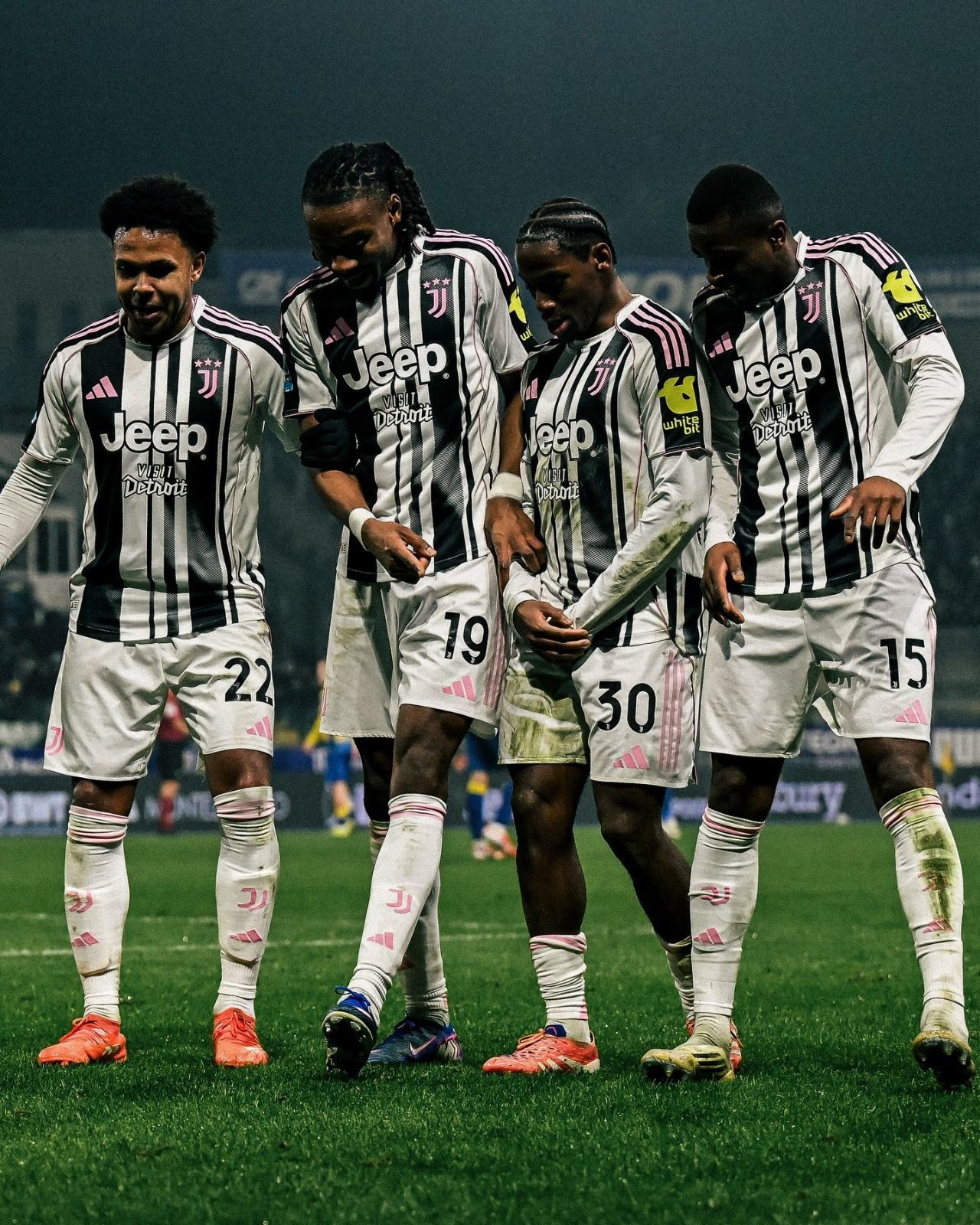 Juventus goleia Parma fora de casa e entra no G4 do Campeonato Italiano