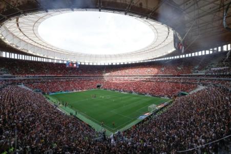 Torcidas de Flamnengo e Corinthians