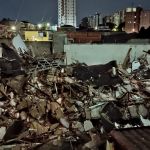 Prédio de quatro andares que estava abandonado desaba em Guarulhos, na Grande SP