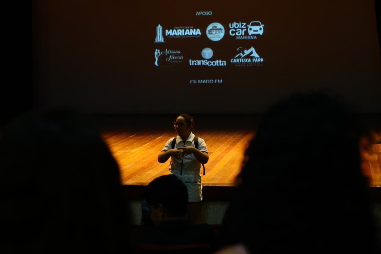 Pré-estreia de “Peregrinação” movimenta o Cine Teatro de Mariana