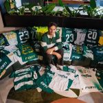 Raphael Veiga chora, se declara ao Palmeiras e avisa: 'Vou voltar'