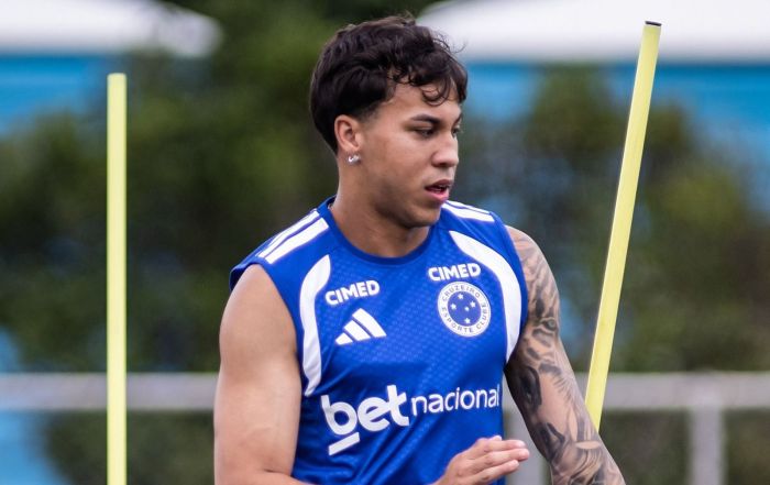 Kaio Jorge, atacante do Cruzeiro, durante treinamento