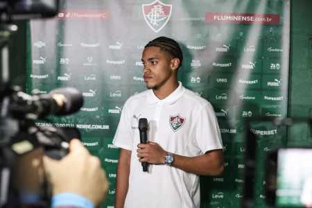 Matheus Reis é uma das joias da base do Fluminense