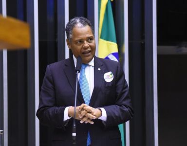 Com maior bloco da Câmara, PSD reconduz Antonio Brito e define controle de comissões