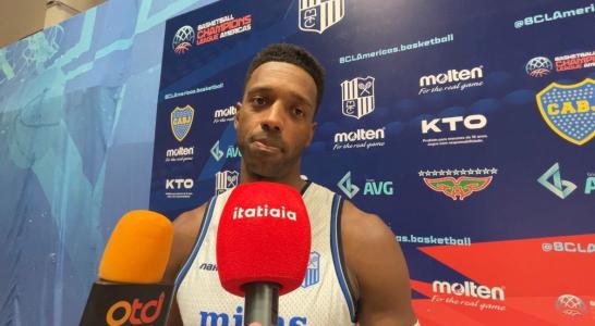 Alexandre Paranhos, pivô e capitão do KTO Minas